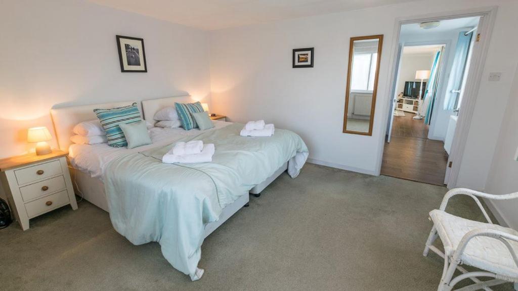 Chesil * Bridport