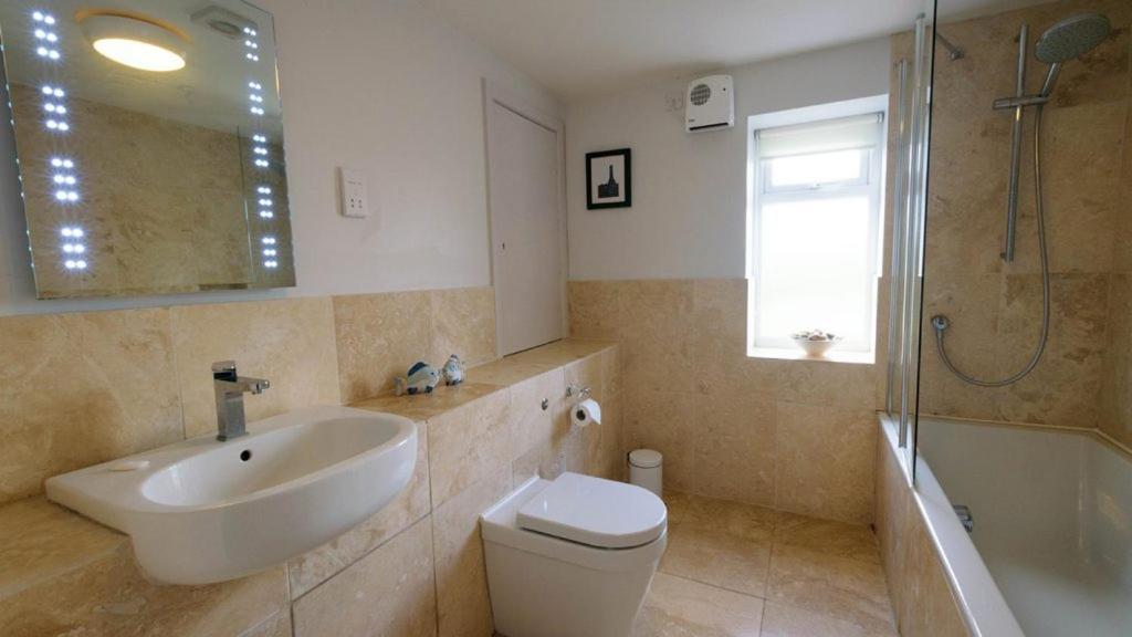 Chesil Aparthotel